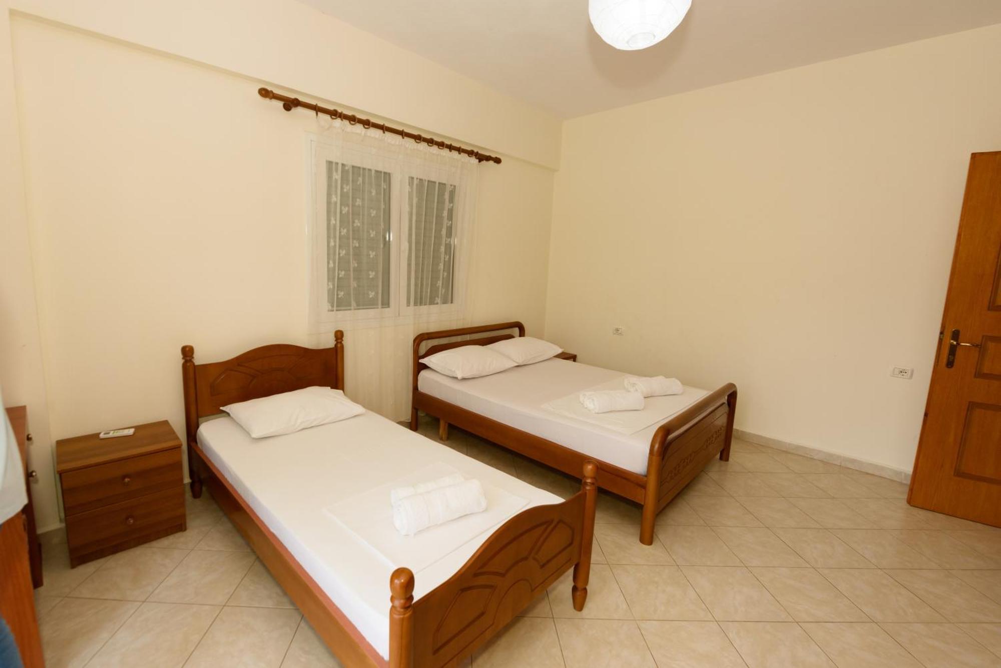 Vasili'S Family Apartments Χειμάρρα Εξωτερικό φωτογραφία