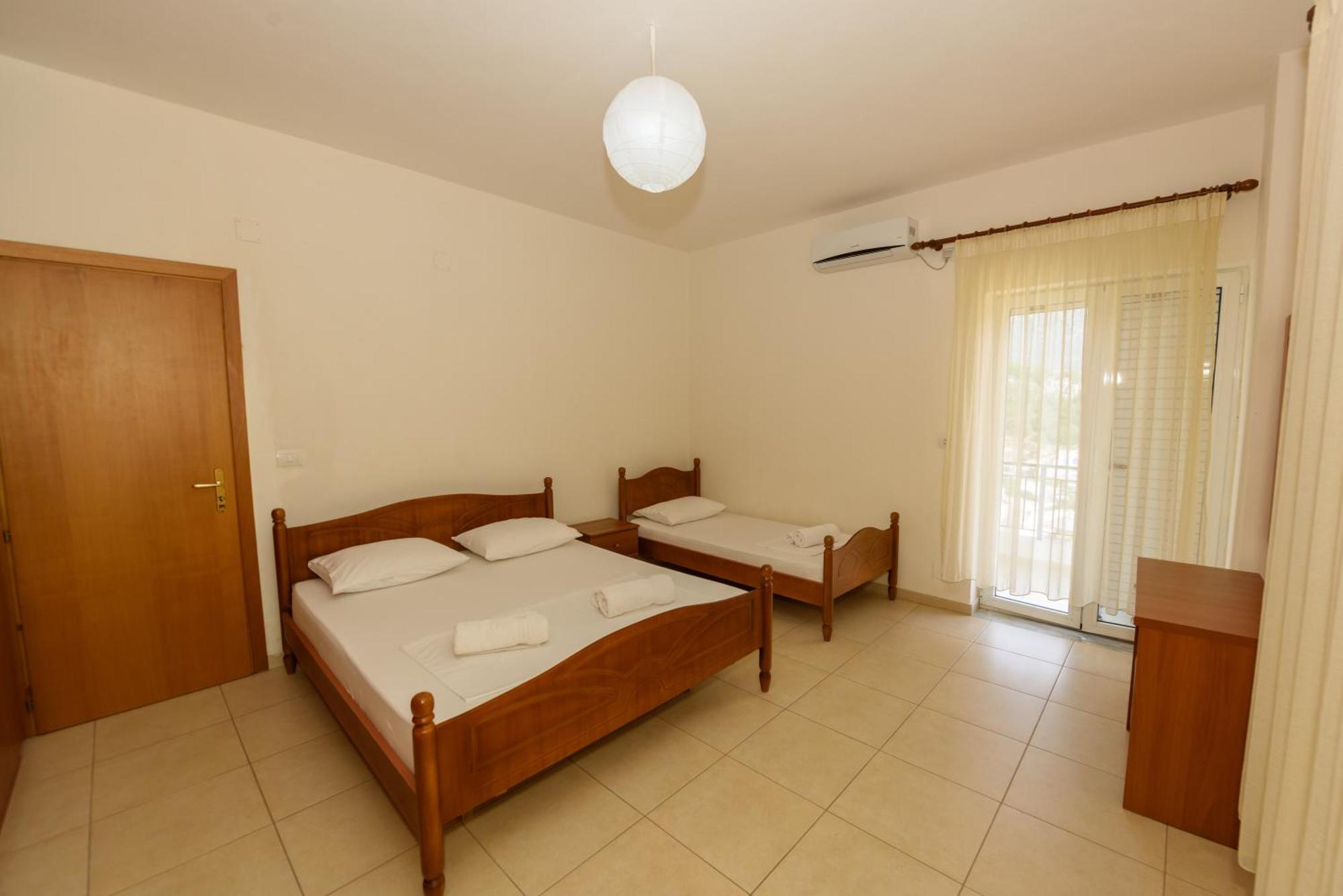 Vasili'S Family Apartments Χειμάρρα Εξωτερικό φωτογραφία