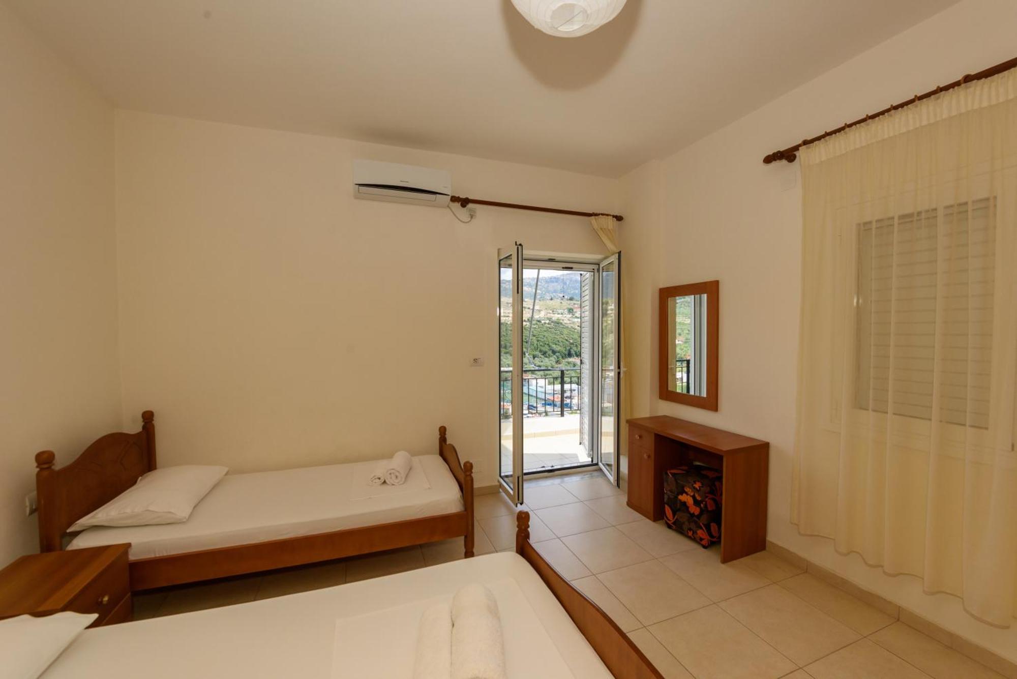 Vasili'S Family Apartments Χειμάρρα Εξωτερικό φωτογραφία